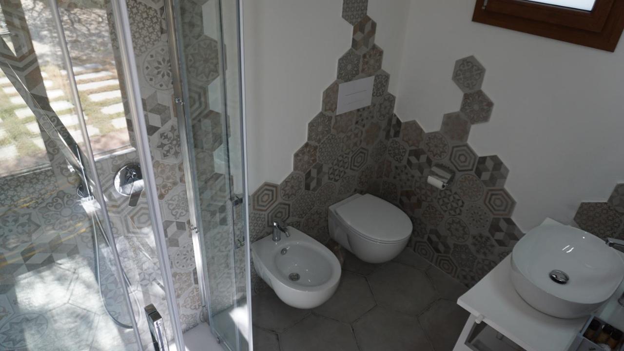 Li Petri Manni Bed and Breakfast Olbia Eksteriør billede