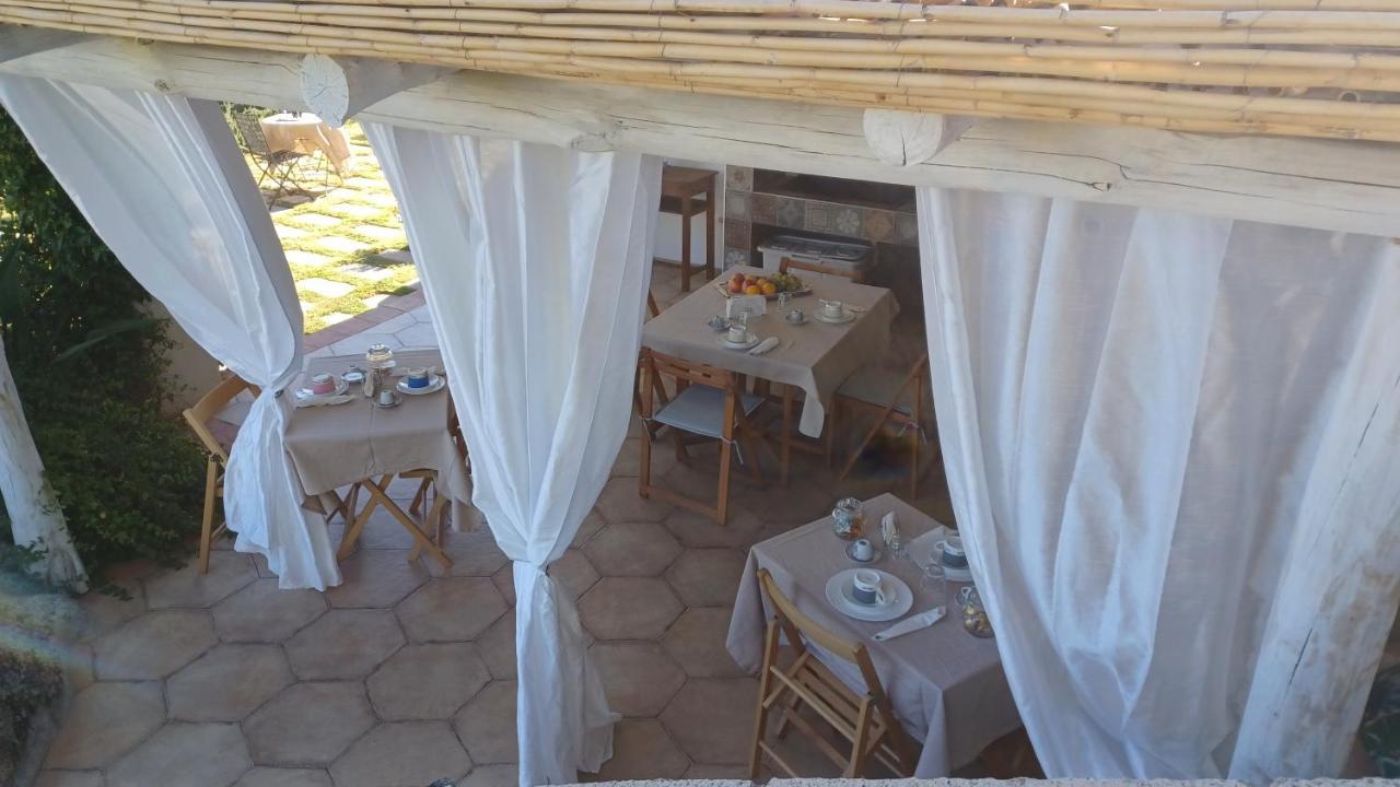 Li Petri Manni Bed and Breakfast Olbia Eksteriør billede