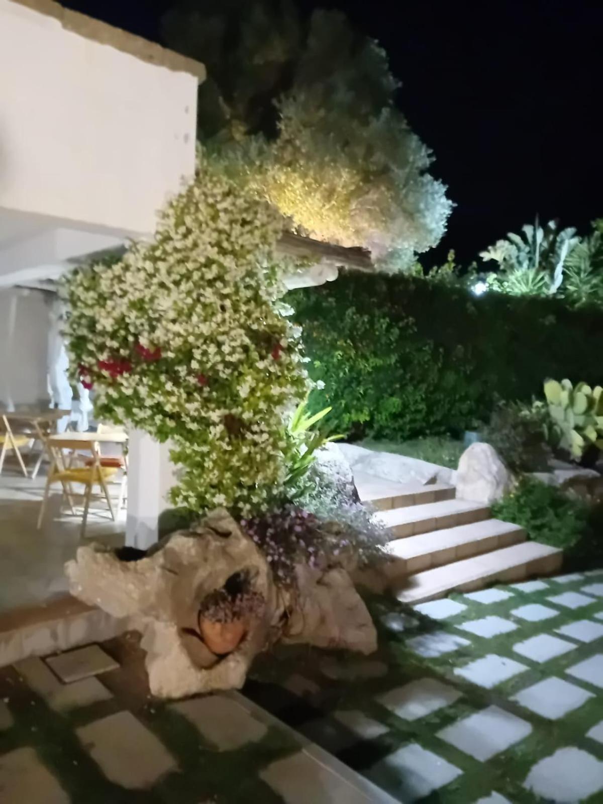 Li Petri Manni Bed and Breakfast Olbia Eksteriør billede